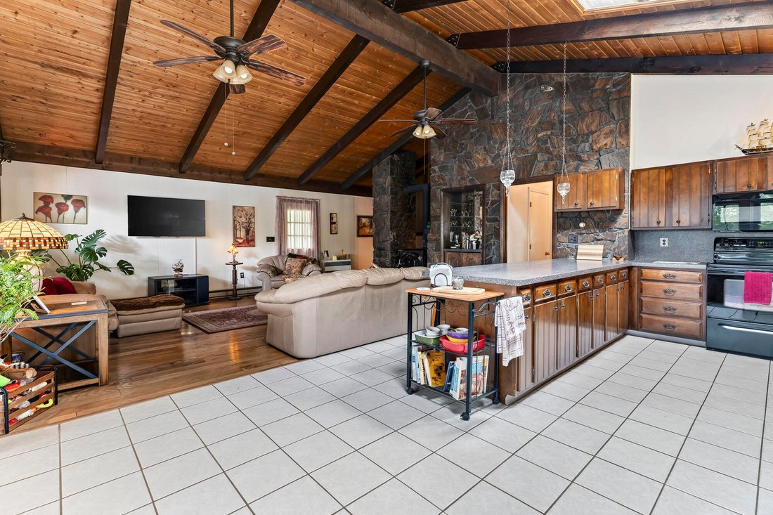 Casa a Poland, Maine, Stati Uniti 4 - 18698017