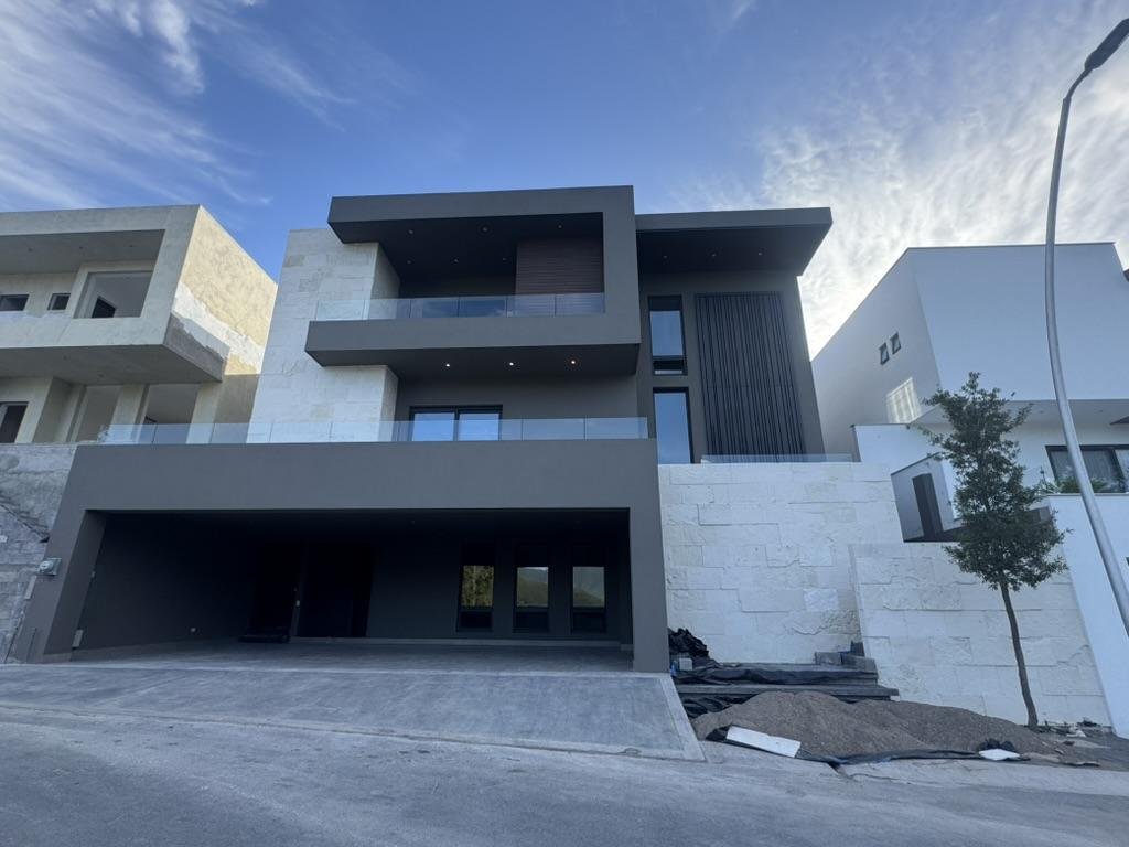 Casa en Monterrey, Nuevo León, México 2 - 18659922