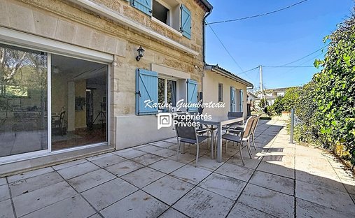 Villa en Moulon, Nueva Aquitania, Francia 1