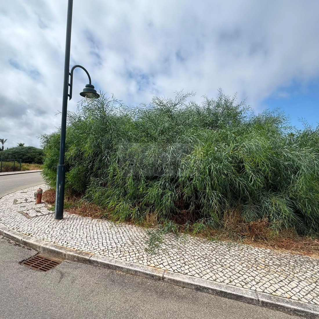 Land in Praia De Porto Mós, Sao Goncalo de Lagos, Algarve 2 - 18699185