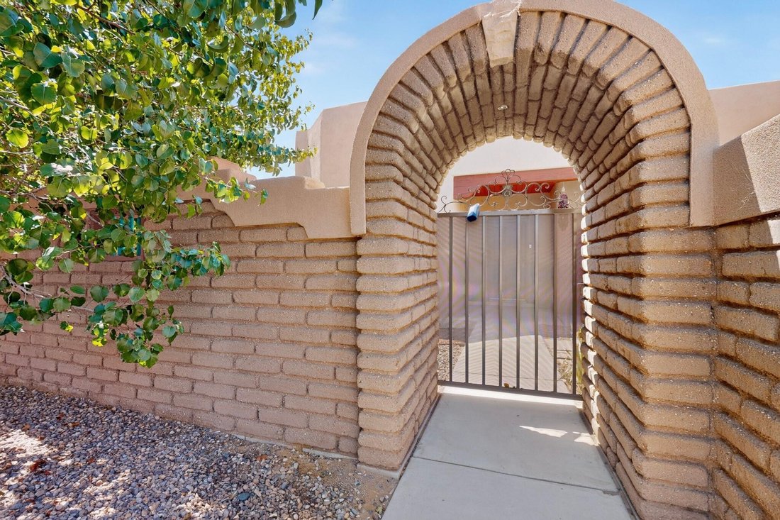 House in Albuquerque, New Mexico, United States 3 - 18697526