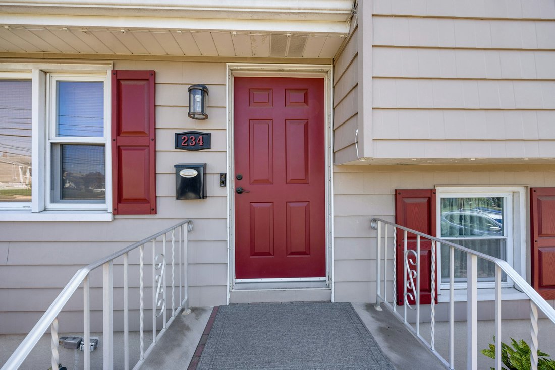 House in Saddle Brook, New Jersey, United States 5 - 18696454
