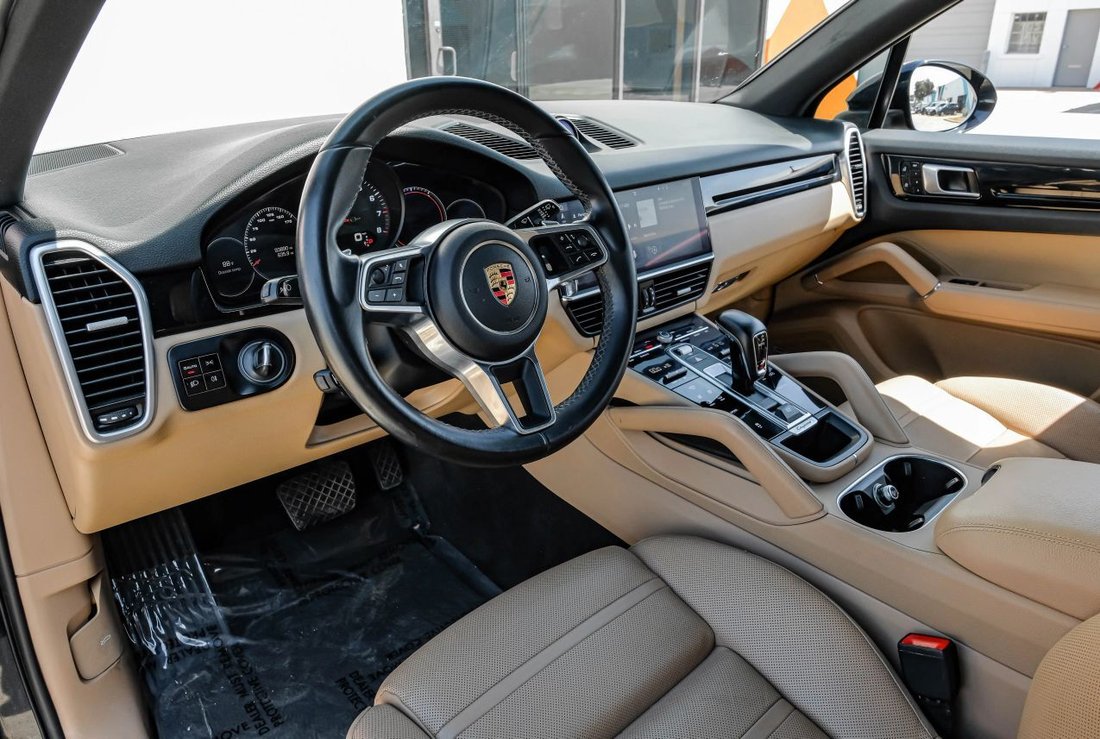 Suv in Dallas, TX, United States 3 - 18699510