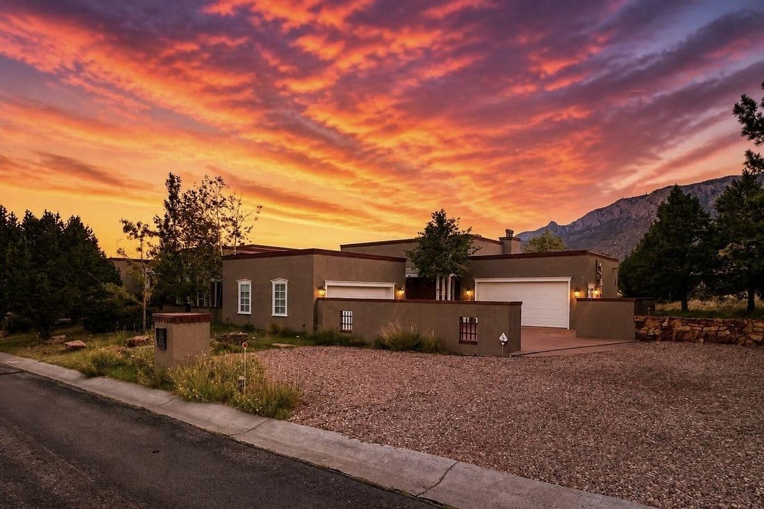 House in Albuquerque, New Mexico, United States 1 - 18697528