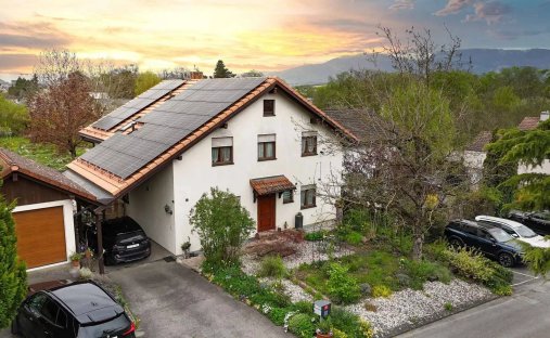 Villa in Cheseaux-Noréaz, Vaud, Switzerland 1