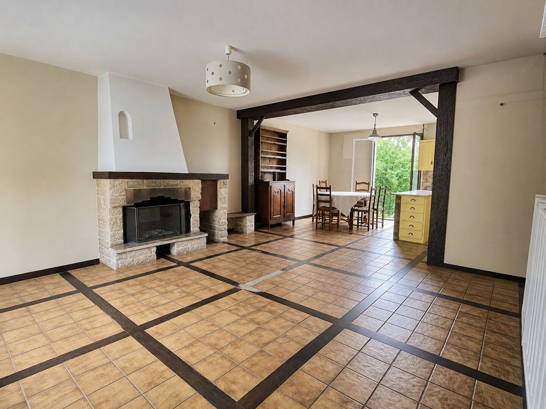 House in Feucherolles, Ile-de-France, France 2 - 18699232