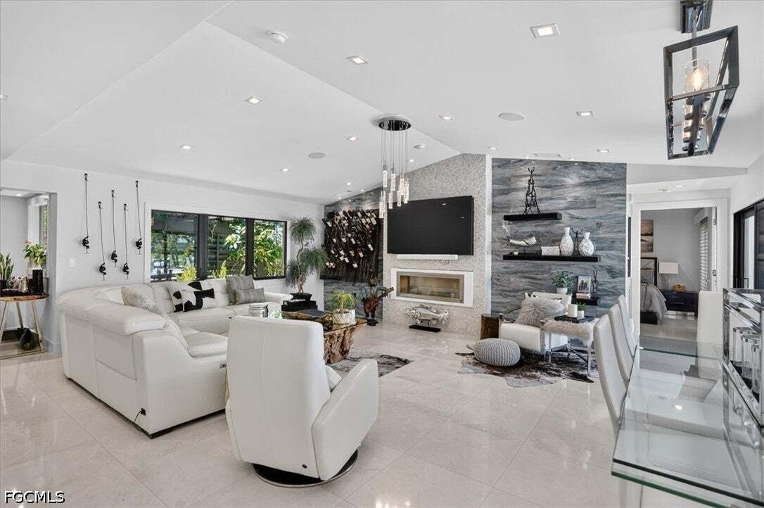 House in Fort Myers, Florida, United States 4 - 18696997