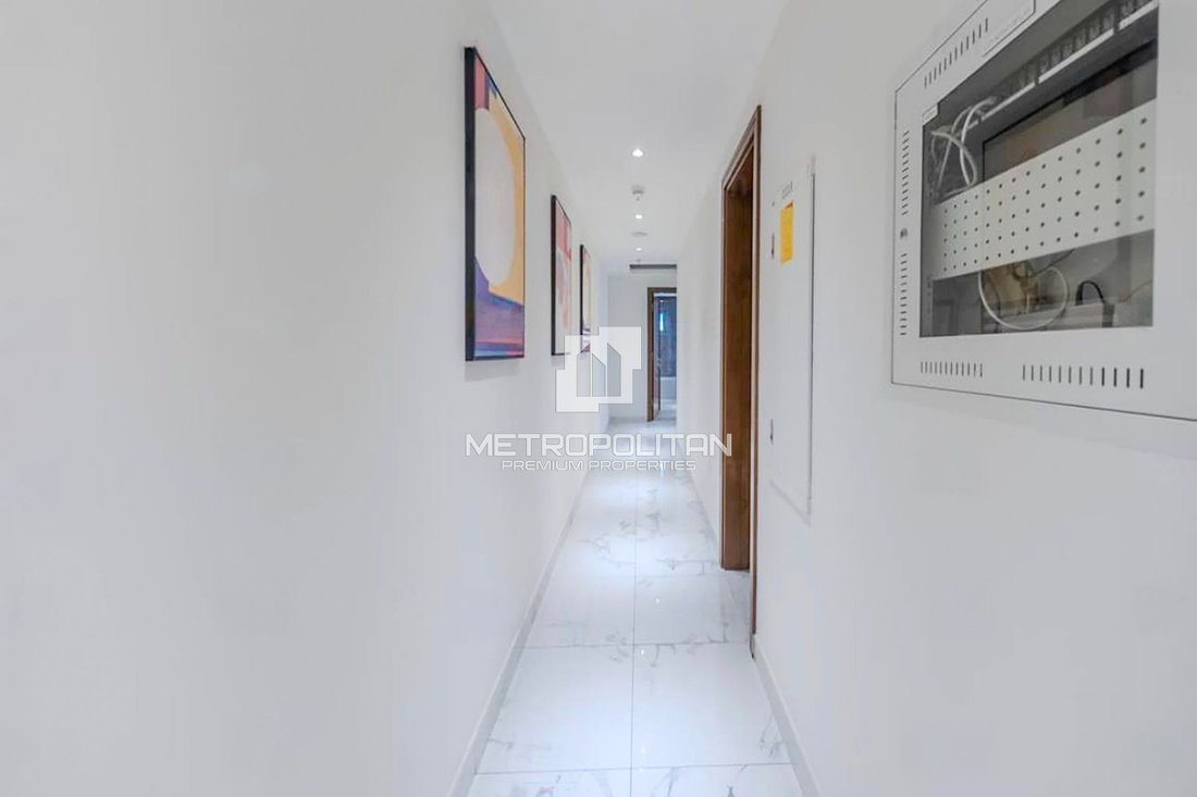 Apartment in Business Bay, Dubai, United Arab Emirates 5 - 18696356