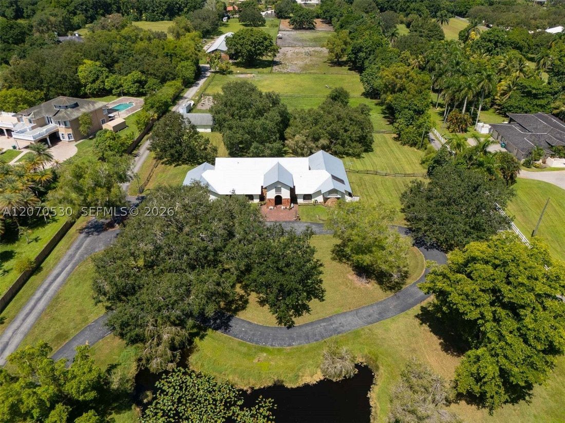 House in Southwest Ranches, Florida, United States 1 - 18697340