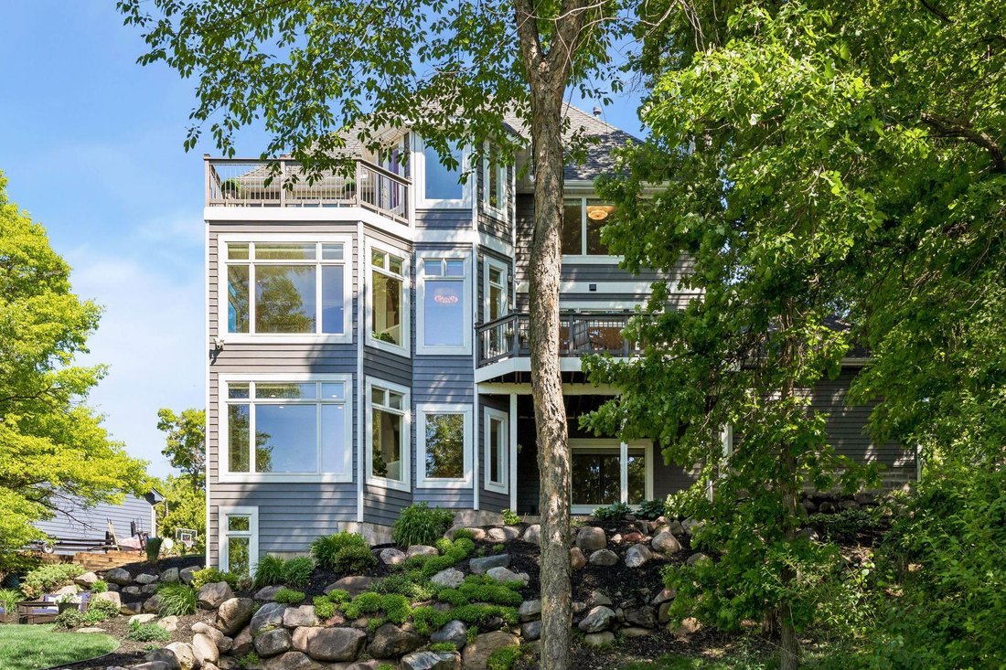 House in Lakeville, Minnesota, United States 3 - 18699133