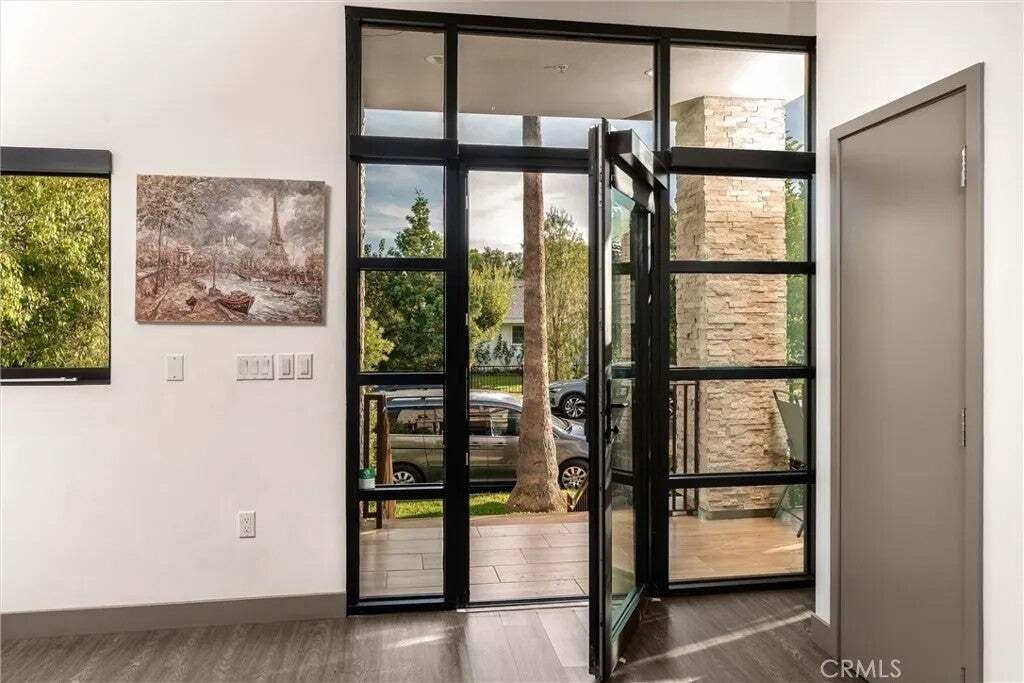 Townhouse in Los Angeles, California, United States 4 - 18698290