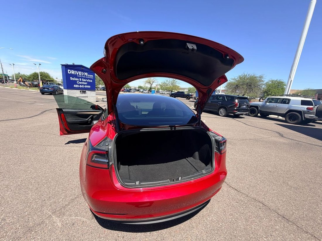 Sedan in Mesa, AZ, United States 4 - 18699513
