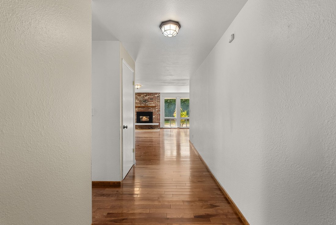 House in Olympia, Washington, United States 5 - 18696321