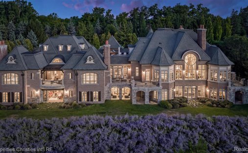 House in Bloomfield Hills, Michigan, United States 1