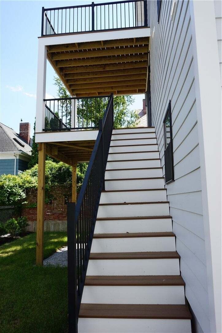 House in Cranston, Rhode Island, United States 3 - 18697458