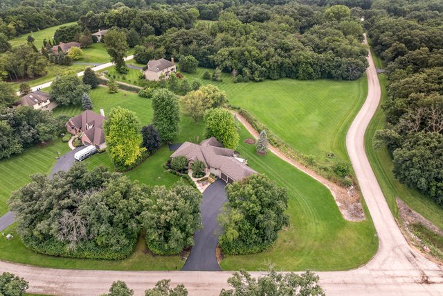 House in Huntley, Illinois, United States 4 - 18696505