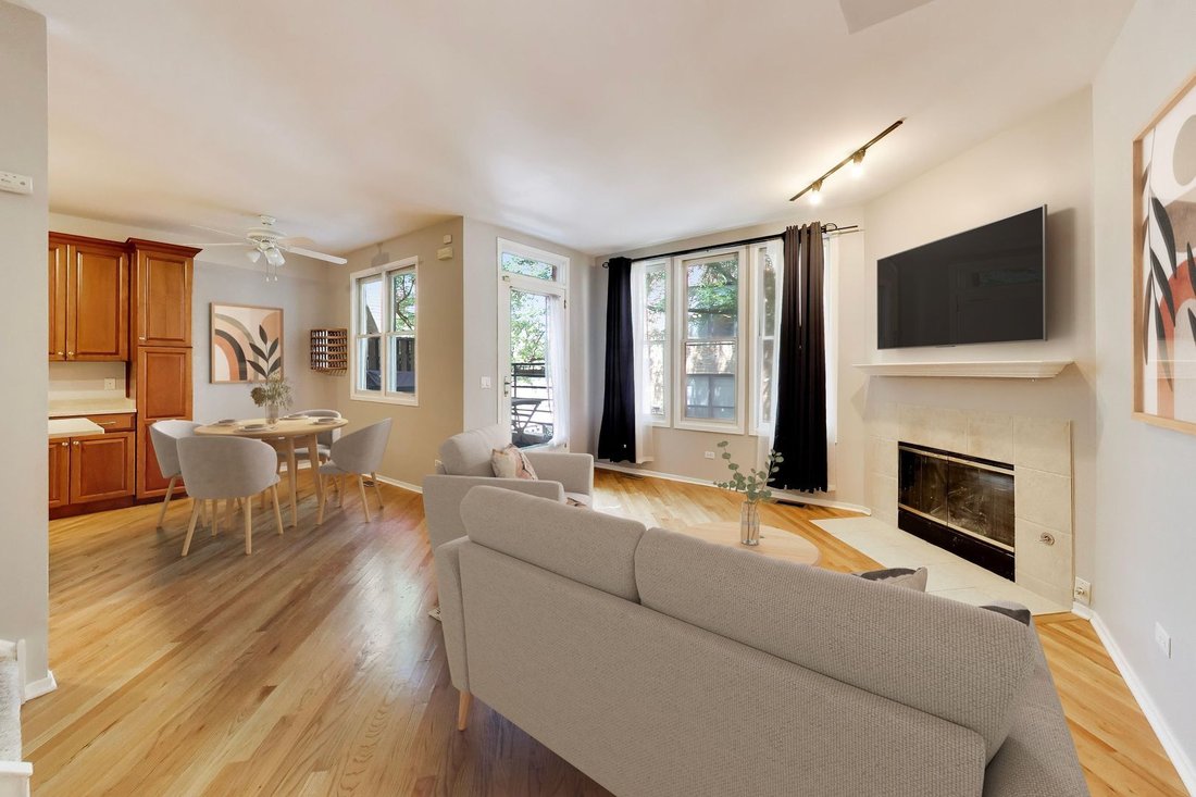 Townhouse in Chicago, Illinois, United States 3 - 18697680