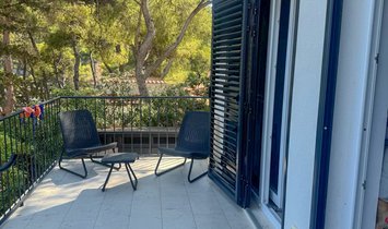 House in Jelsa, Split-Dalmatia County, Croatia 1