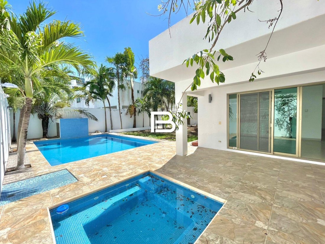 Haus in Cancún, Quintana Roo, Mexiko 3 - 18695892