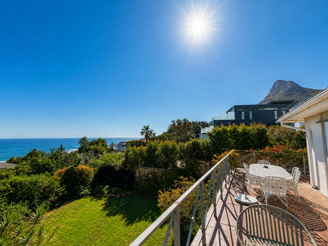 Country House in Bakoven, Cape Town, South Africa 1 - 18696431