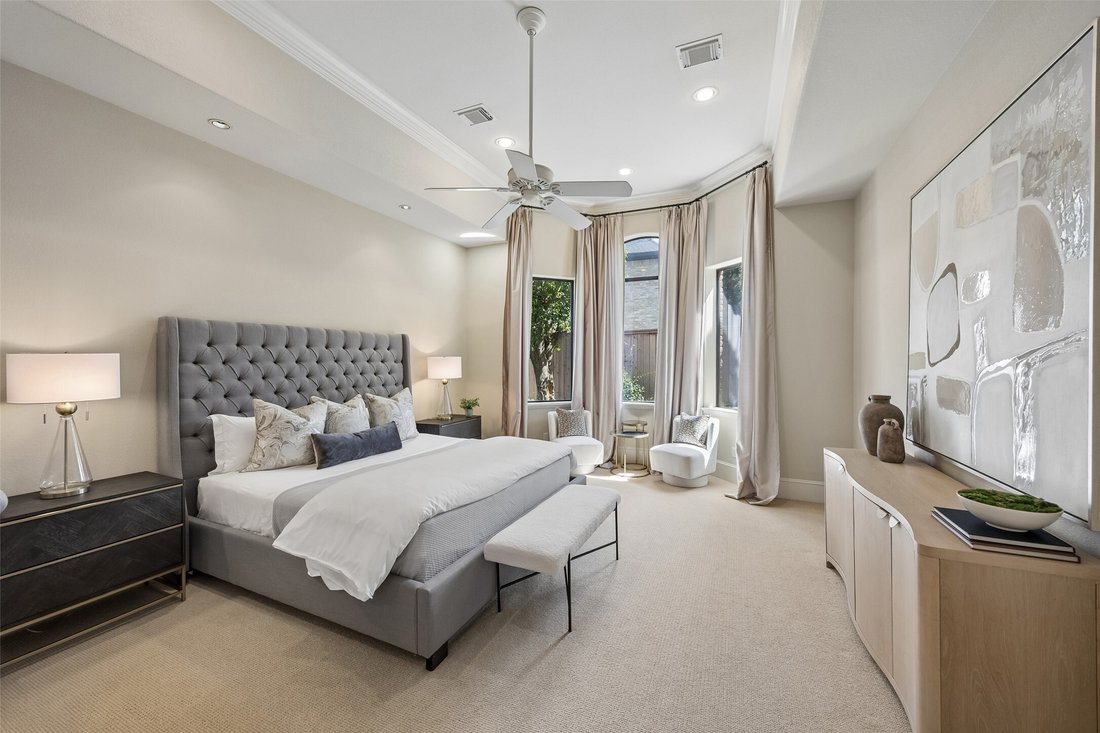 House in Houston, Texas, United States 4 - 18696555