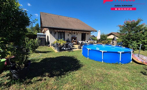 Villa in Collonges, Auvergne-Rhône-Alpes, France 1