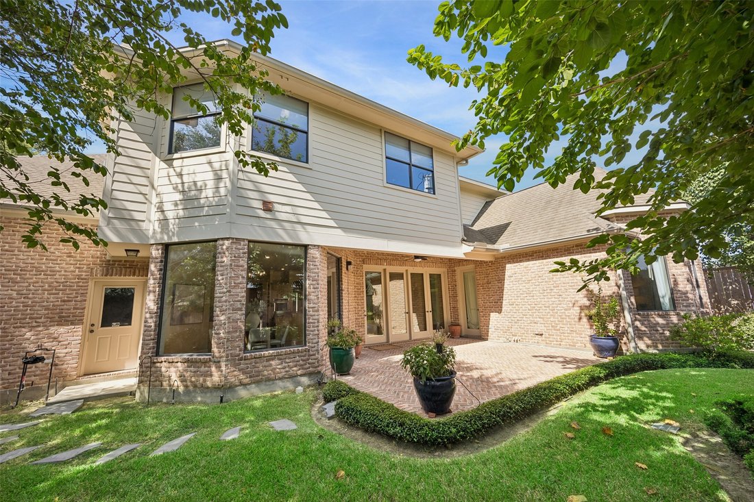 House in Houston, Texas, United States 5 - 18696555