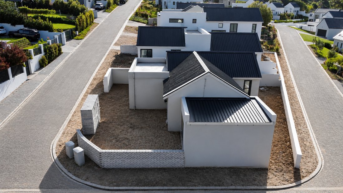 House in Scott Estate, Cape Town, South Africa 4 - 18696449