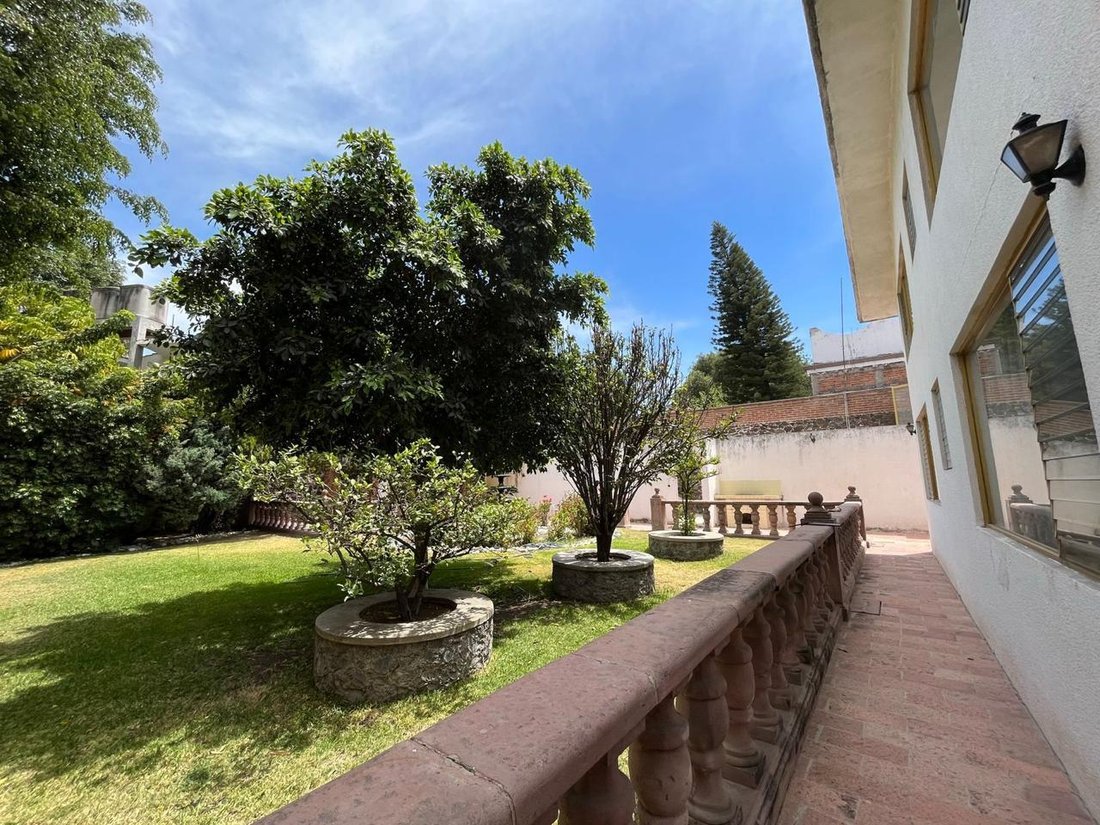 House in Santiago de Querétaro, Querétaro, Mexico 1 - 18696603