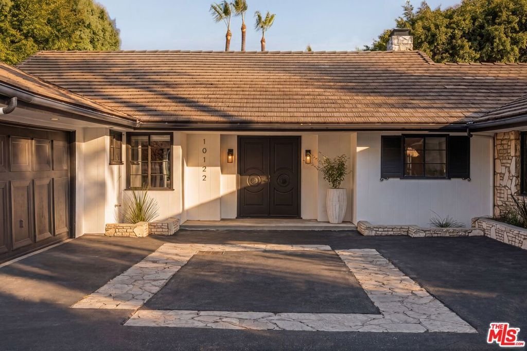 House in Los Angeles, California, United States 5 - 18697022
