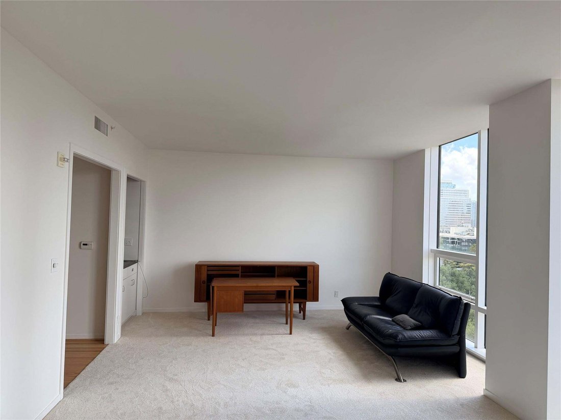 Condo in Houston, Texas, United States 3 - 18698753