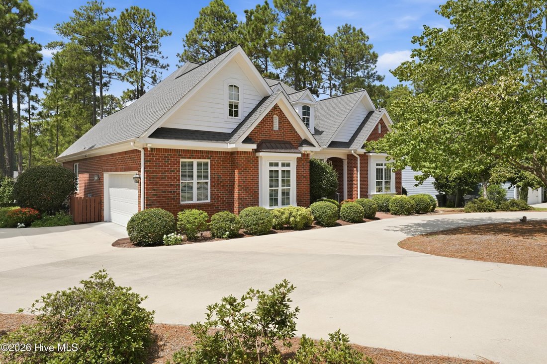 House in Southern Pines, North Carolina, United States 3 - 18697884