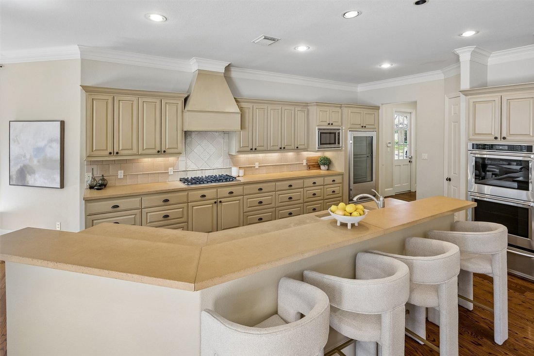 House in Houston, Texas, United States 3 - 18696555