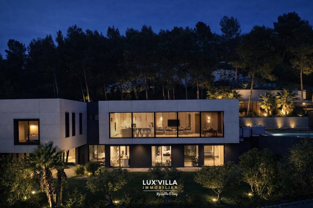 Villa in Montferrier-sur-Lez, Occitania, France 1 - 18698711