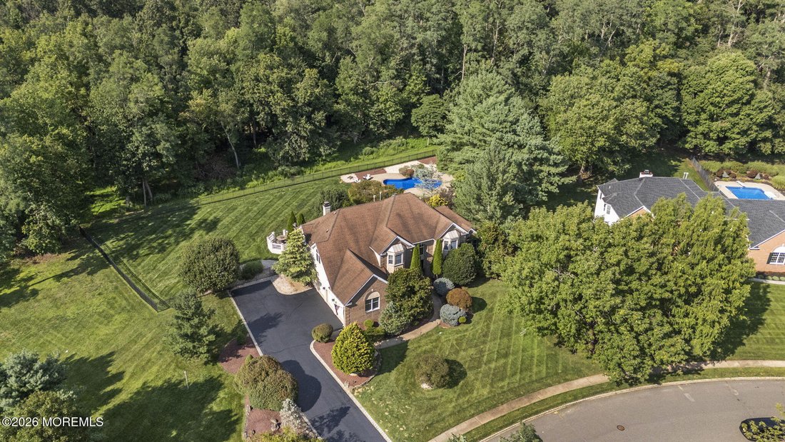 Haus in Freehold Township, New Jersey, Vereinigte Staaten 2 - 18696856
