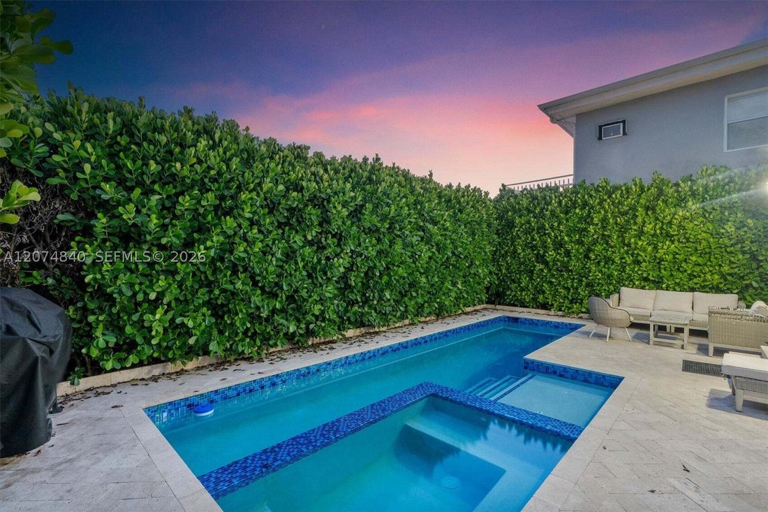 House in Hollywood, Florida, United States 5 - 18697328