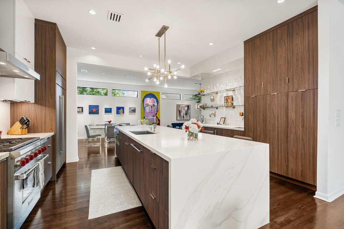 House in Houston, Texas, United States 5 - 18696375