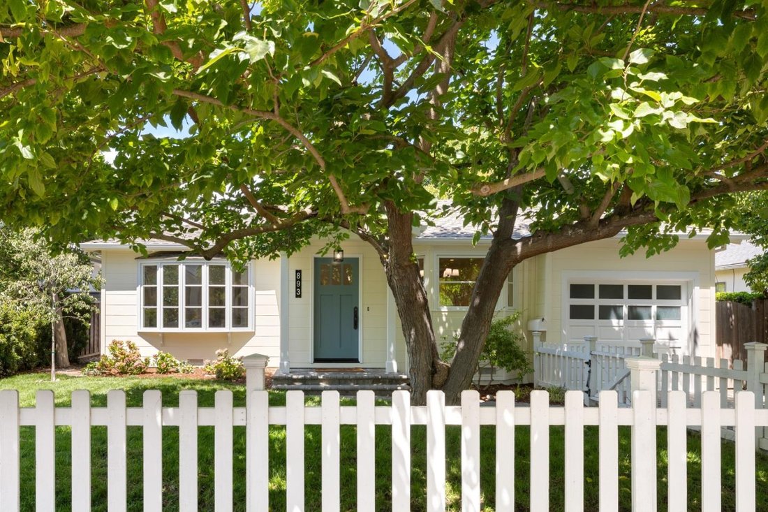 House in East Palo Alto, California, United States 2 - 18697893