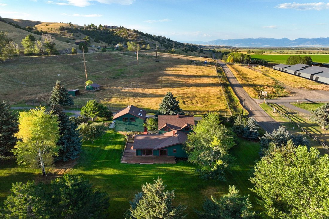 House in Gallatin Gateway, Montana, United States 3 - 18696515