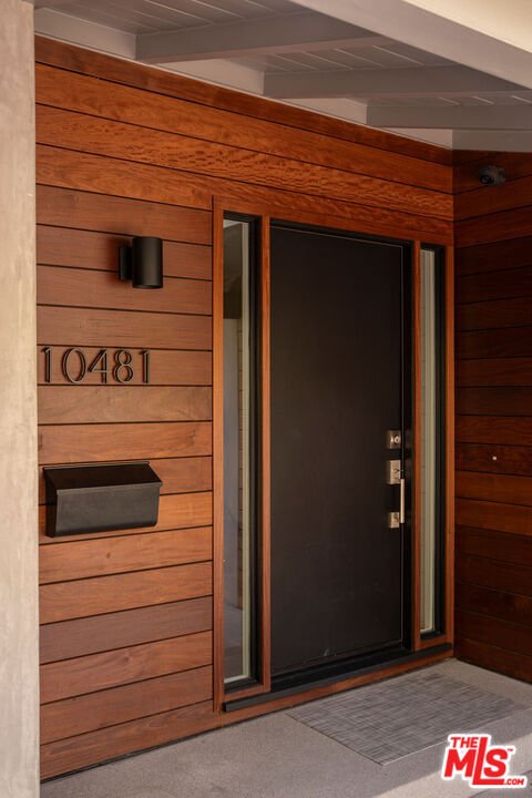 House in Los Angeles, California, United States 3 - 18698872