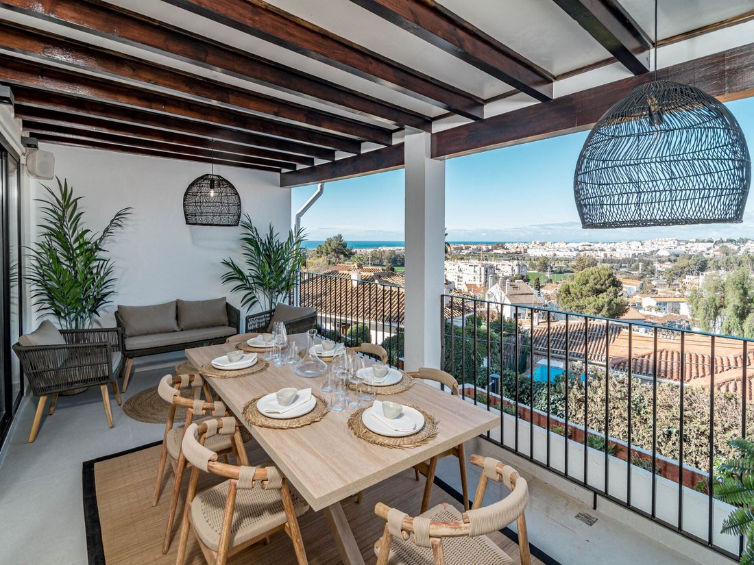 Townhouse in Nueva Andalucia, Marbella, Spain 1 - 18696835