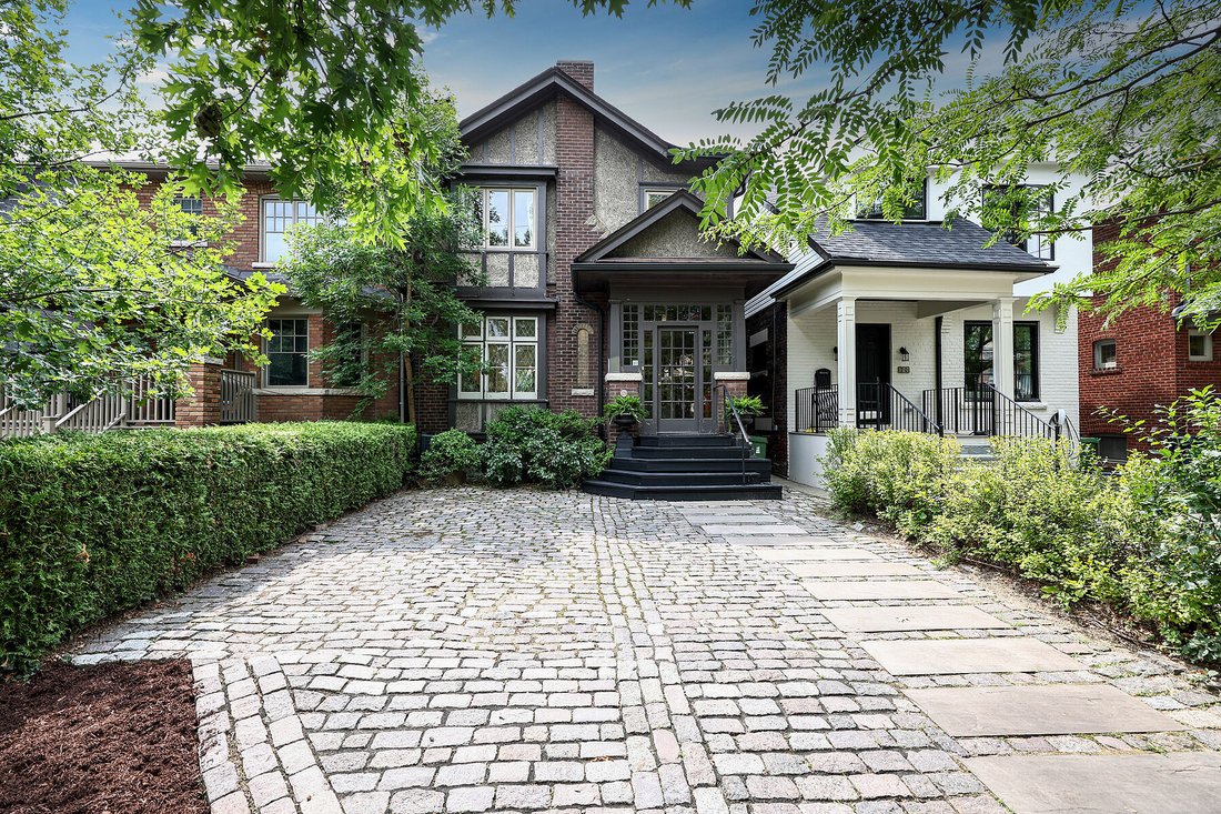 House in Toronto, Ontario, Canada 1 - 18696522