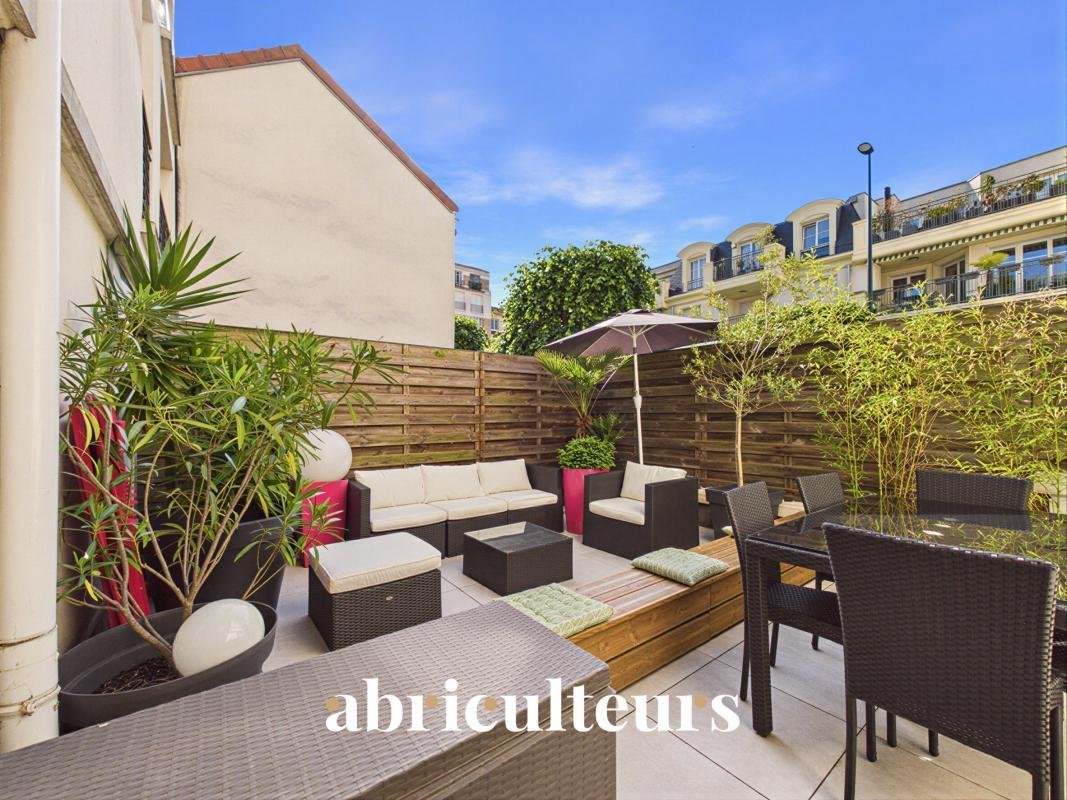 Apartment in Plaisance, La Garenne-Colombes, France 3 - 18696812