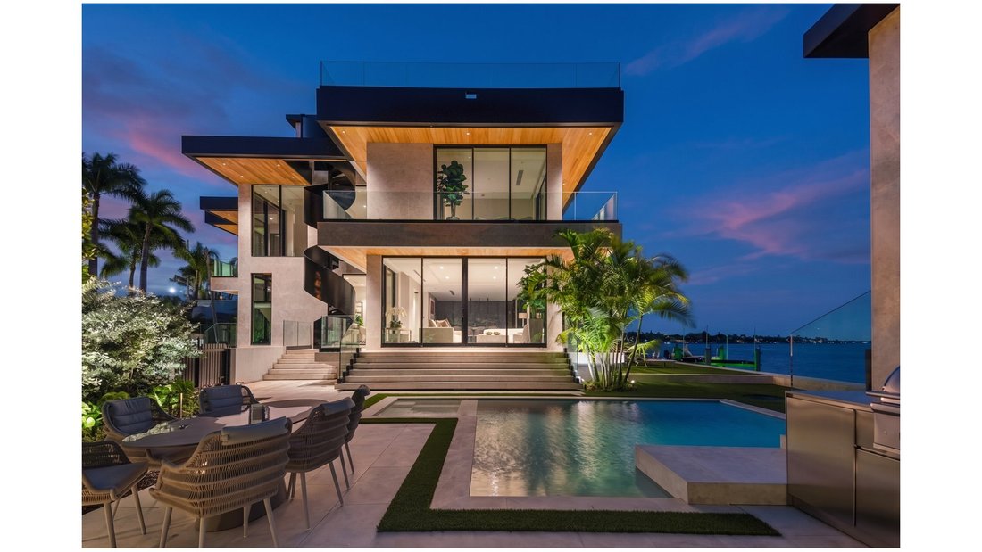 House in Miami Beach, Florida, United States 1 - 18432235