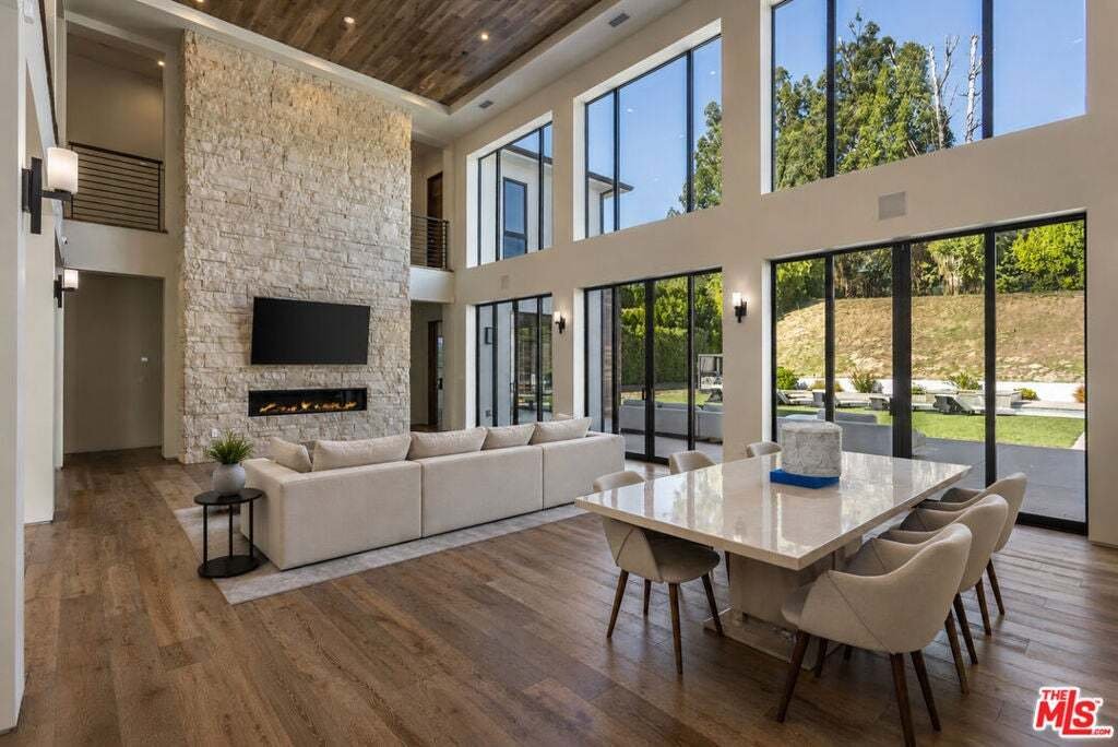House in Los Angeles, California, United States 3 - 18028652