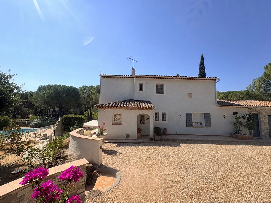 Villa in Sud, Vidauban, France 1 - 18696419