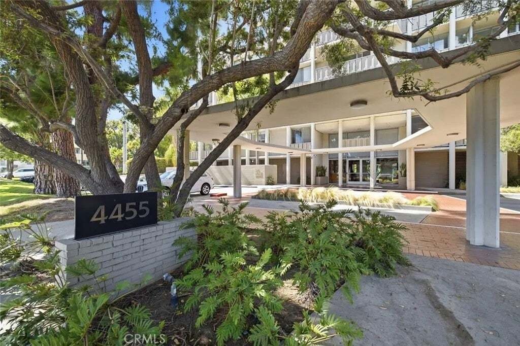 Condo in Los Angeles, California, United States 2 - 18698204