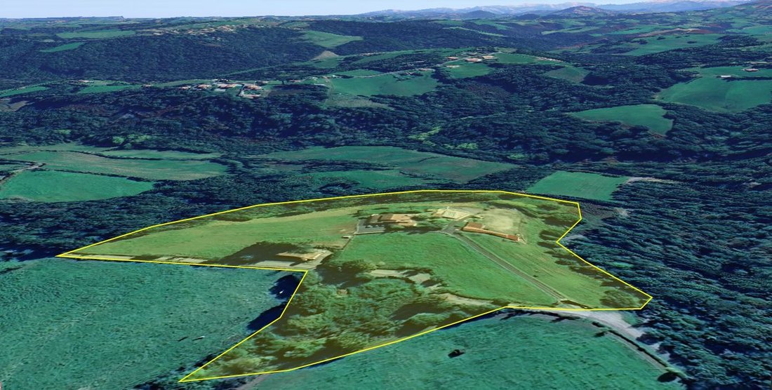 Estate in Mouguerre, Nouvelle-Aquitaine, France 2 - 18699087
