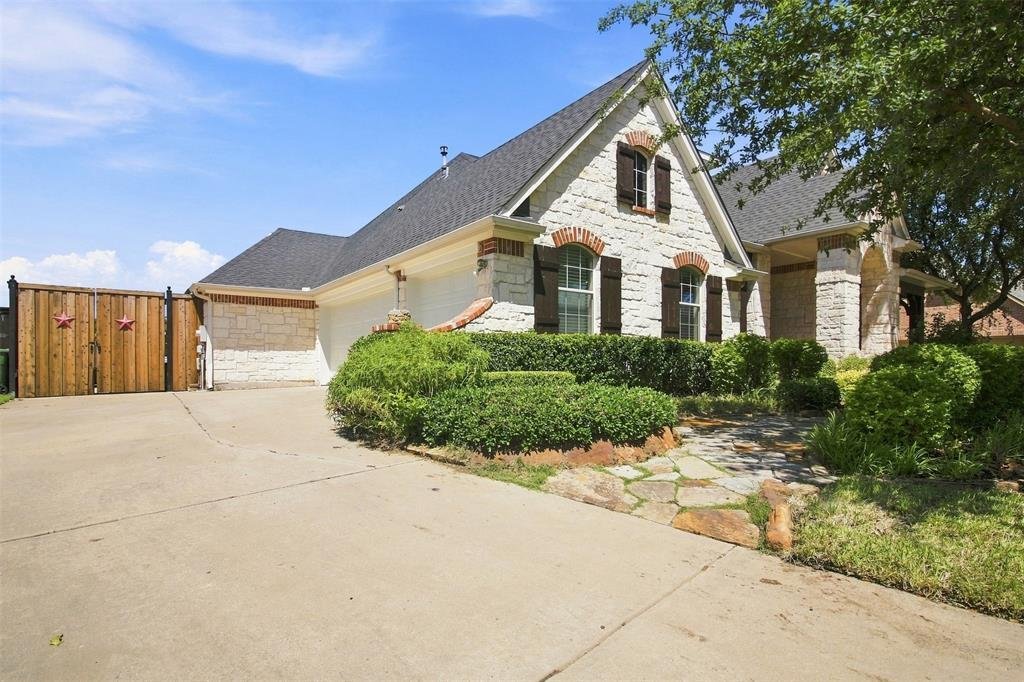 House in Carrollton, Texas, United States 2 - 18696550