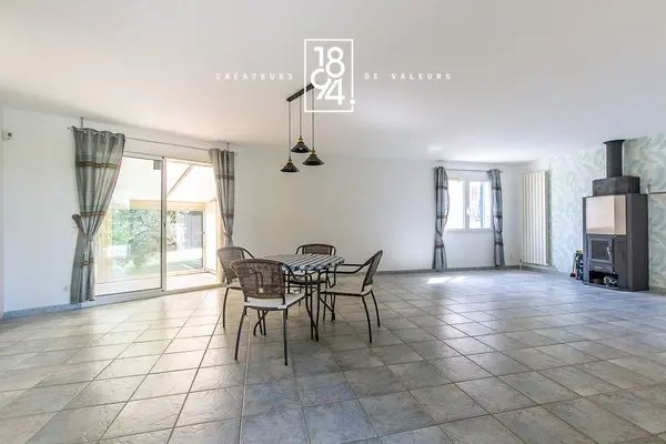 House in Saint-Cannat, Provence-Alpes-Côte d'Azur, France 4 - 18064190